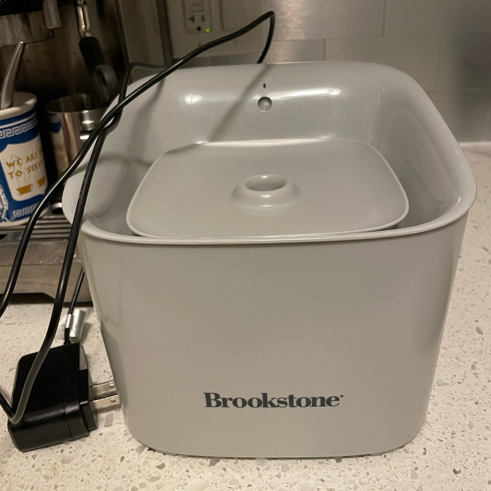 Brookstone motion activated pet water dispenser
